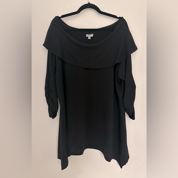 22/24 Black Women's Tunic Length Light Weight Sweater - Picture 1 of 5
